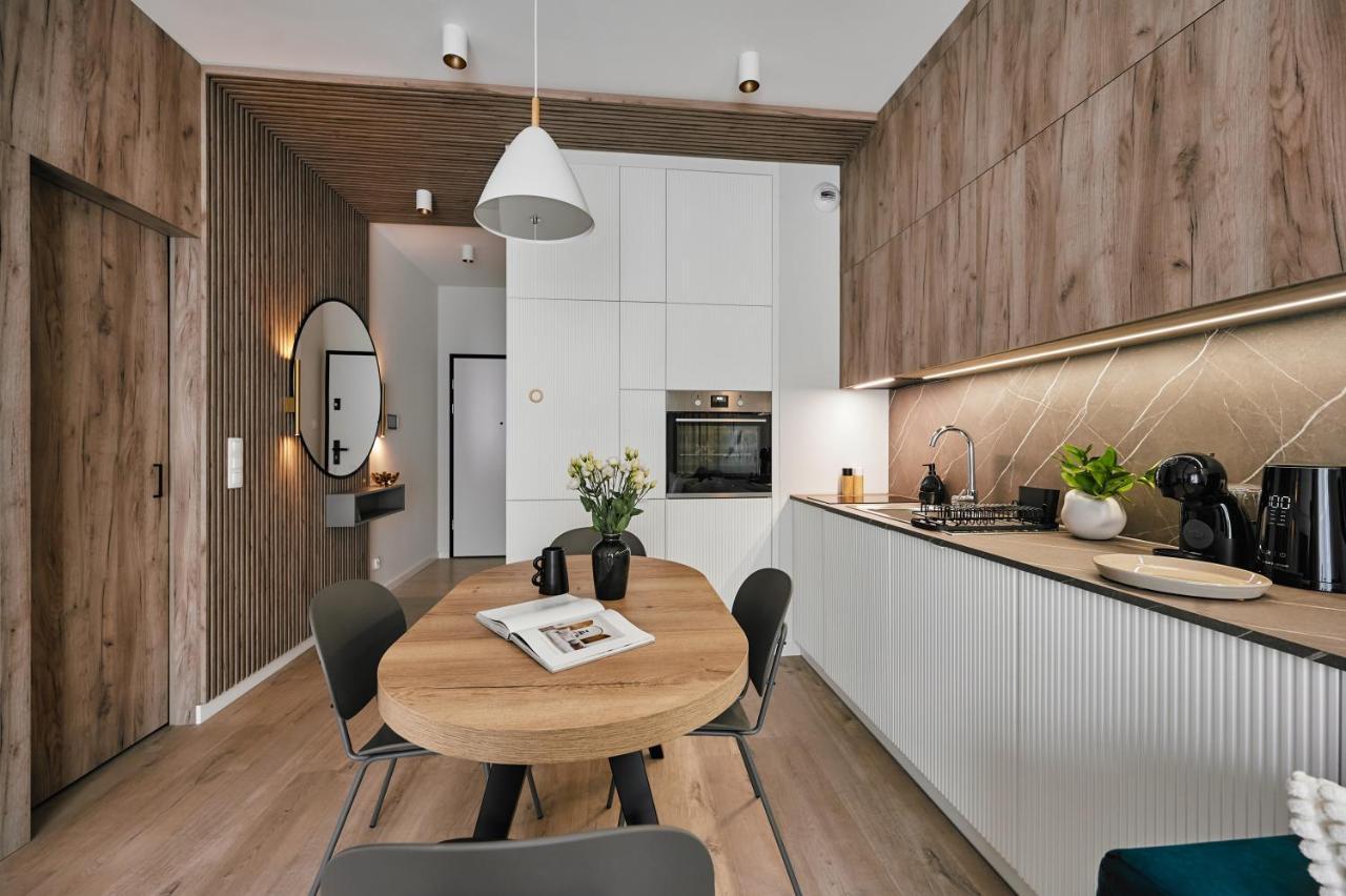 Golden Dreams Luxury Apartment 81 كراكوفيا المظهر الخارجي الصورة